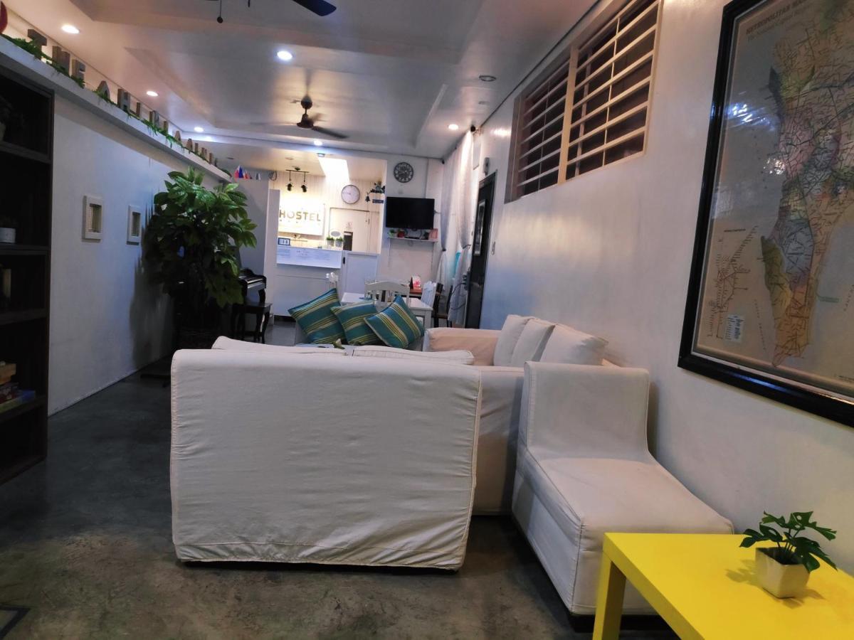 Crossroads Hostel Manila Mandaluyong Ngoại thất bức ảnh