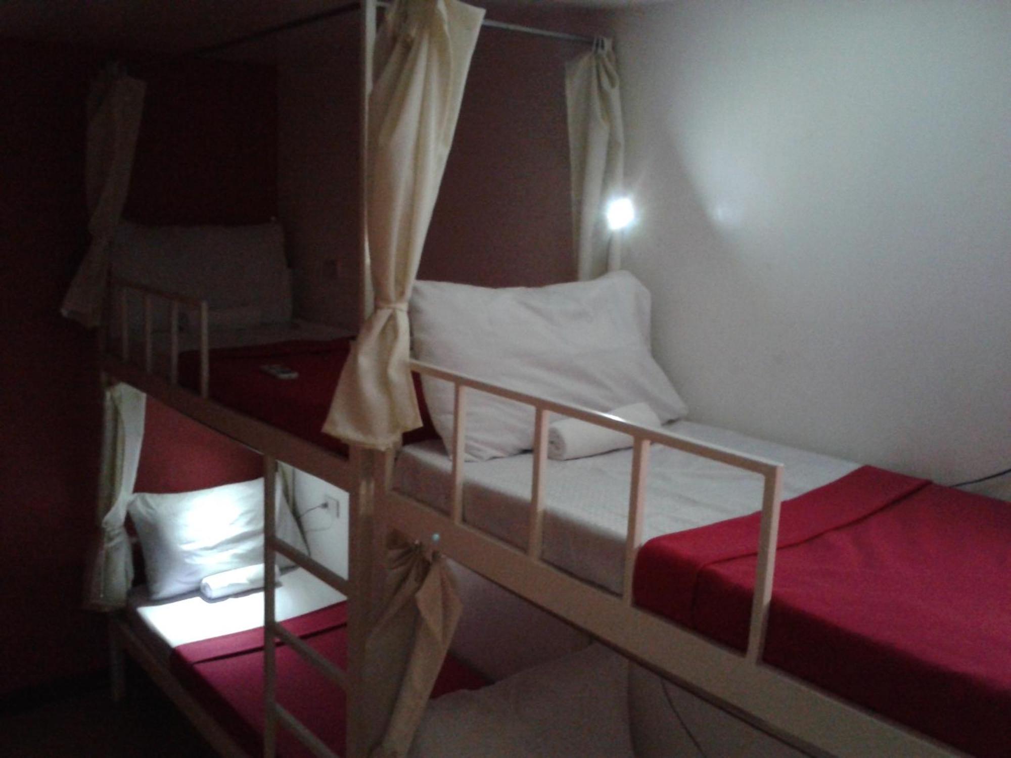 Crossroads Hostel Manila Mandaluyong Phòng bức ảnh