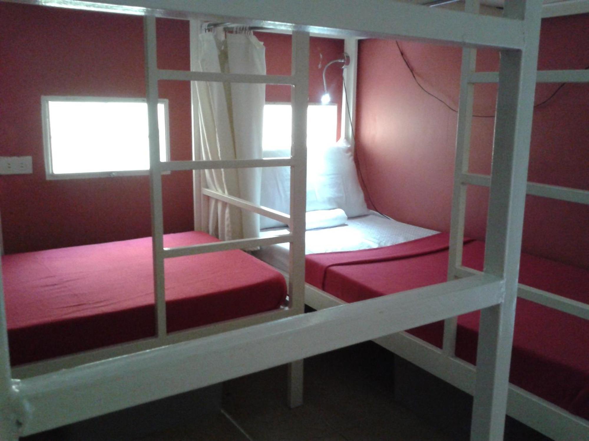Crossroads Hostel Manila Mandaluyong Phòng bức ảnh