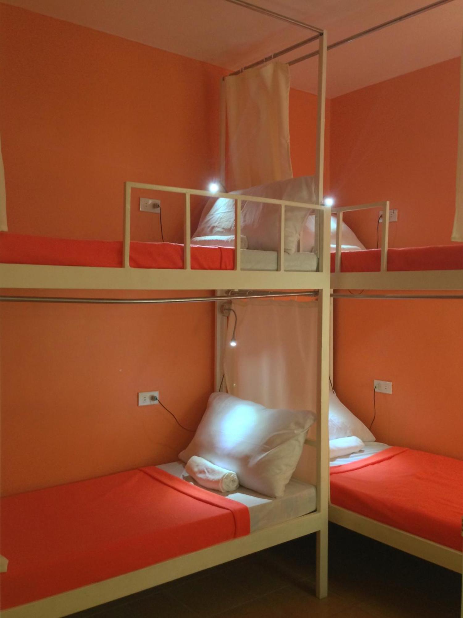 Crossroads Hostel Manila Mandaluyong Phòng bức ảnh